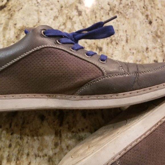 Steve Madden Sneakers Size 11 - Picture 4 of 11